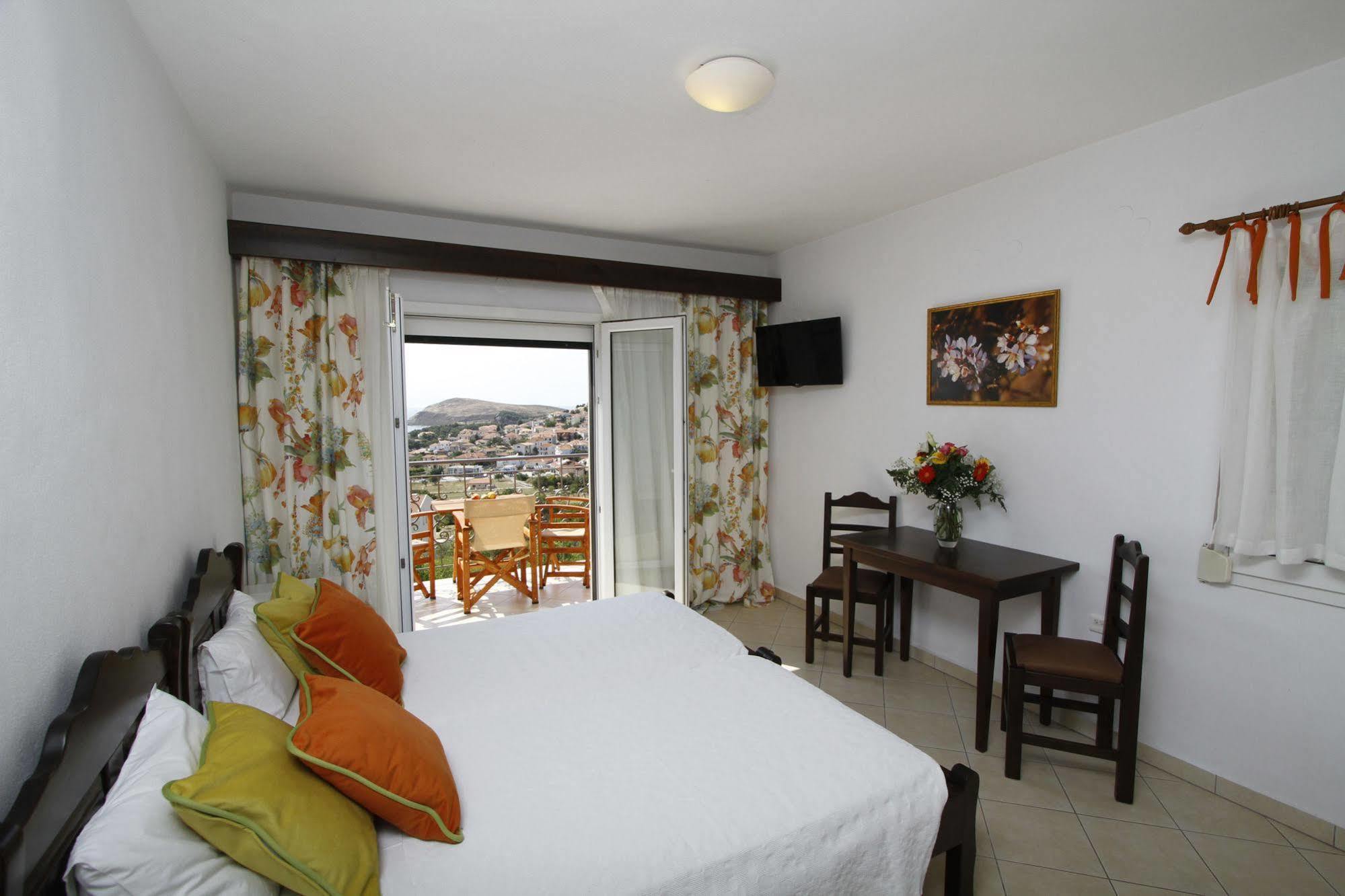 Amygdalies Apartments ميرينا المظهر الخارجي الصورة