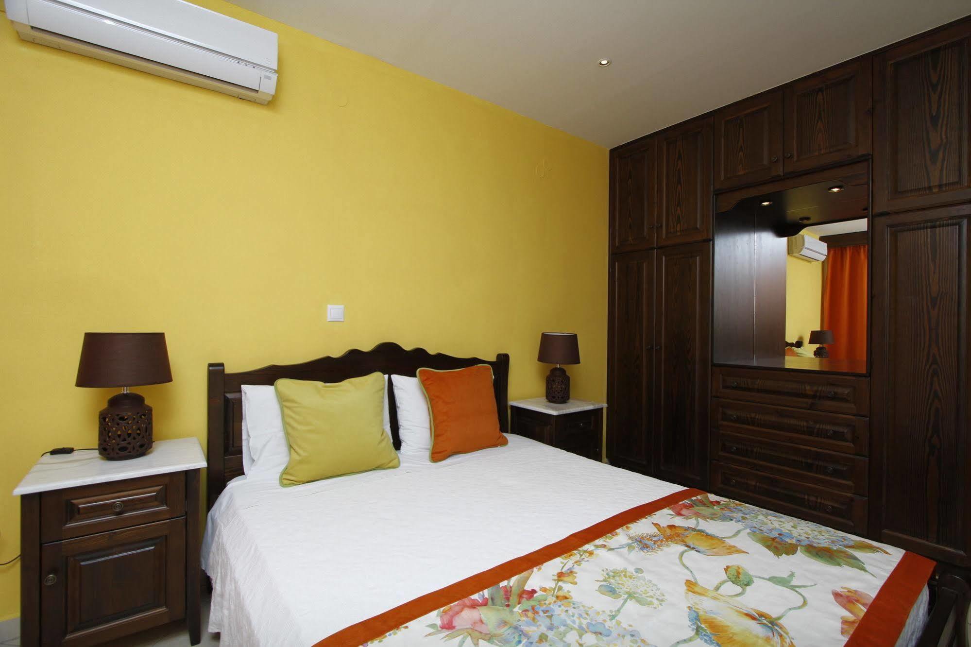Amygdalies Apartments ميرينا المظهر الخارجي الصورة